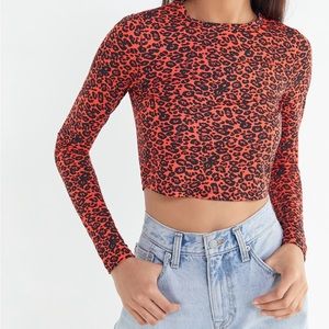 UO Wild Ones Long Sleeve
Cropped Top